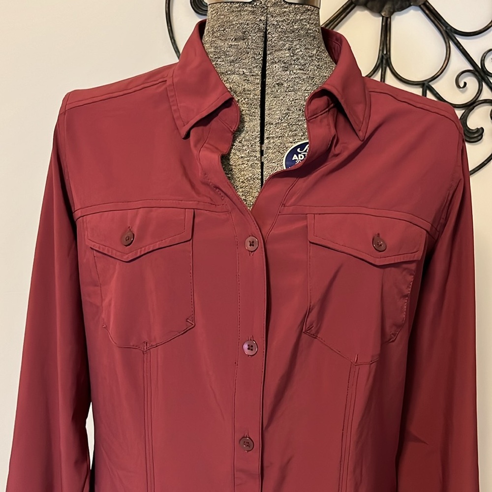 Ex Officio Red button down shirt, long sleeves, vented back, M (8-10) - Picture 2 of 10